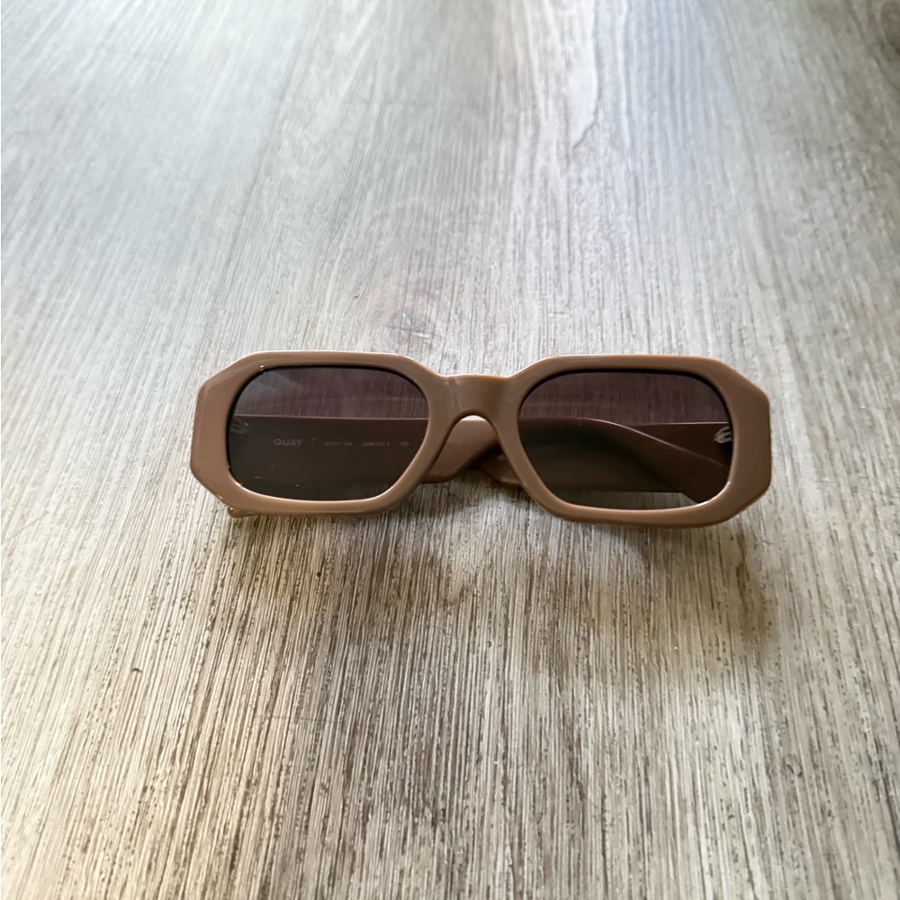 quay australia hyped up tan brown square retro y2k geometric sunglasses eyewear